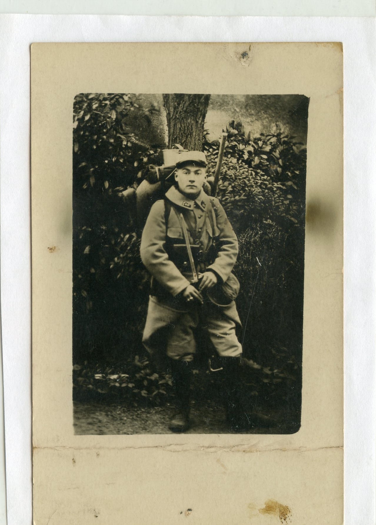 carte photo d'un soldat du 11°génie équipé en 1916