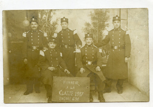 carte photo soldats d'intendance (étoile sur képi) 16 au col 1907