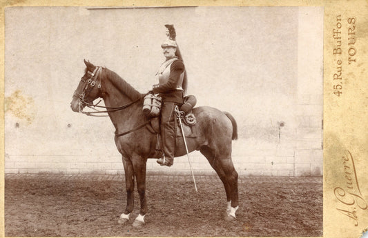 belle photo d'un cuirassier équipé à cheval Tours 16,5 x 10,5 cm 2