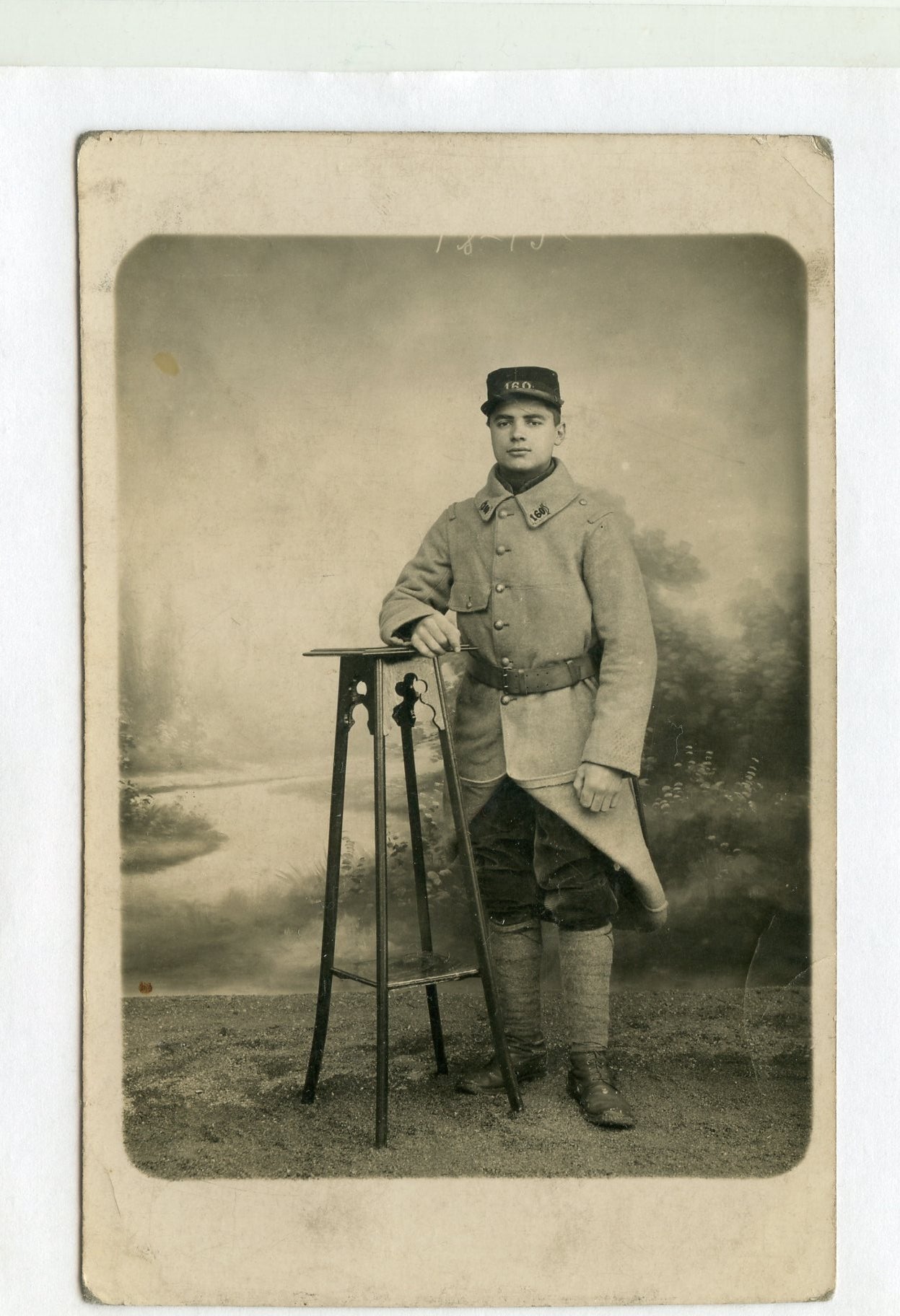 carte photo d'un poilu du 160°RI en capote poiret 1914-1918