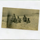 photo officiers dans un trou d'obus Main de Massiges Champagne 1915, 44°RAC 1915 100x55 mm