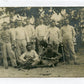 carte photo d'un groupe de cavaliers en tenue d'escrime avant 1914