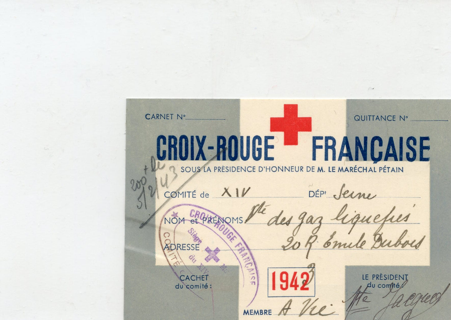 carte de membre de la croix rouge sous la présidence du Mal Pétain 1942, Paris