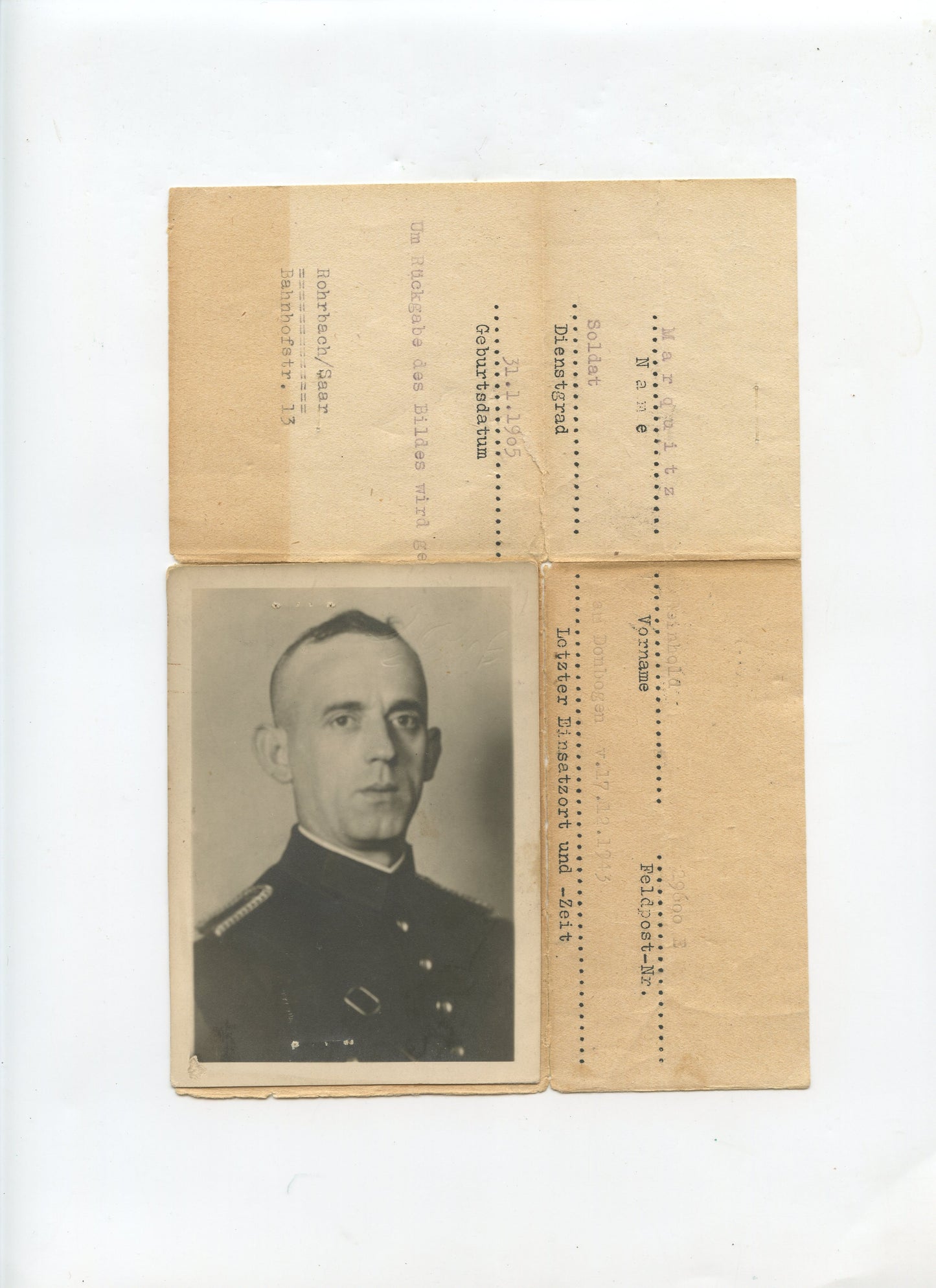 photo collée sur un avis de disparition d'un soldat allemand 1939-45