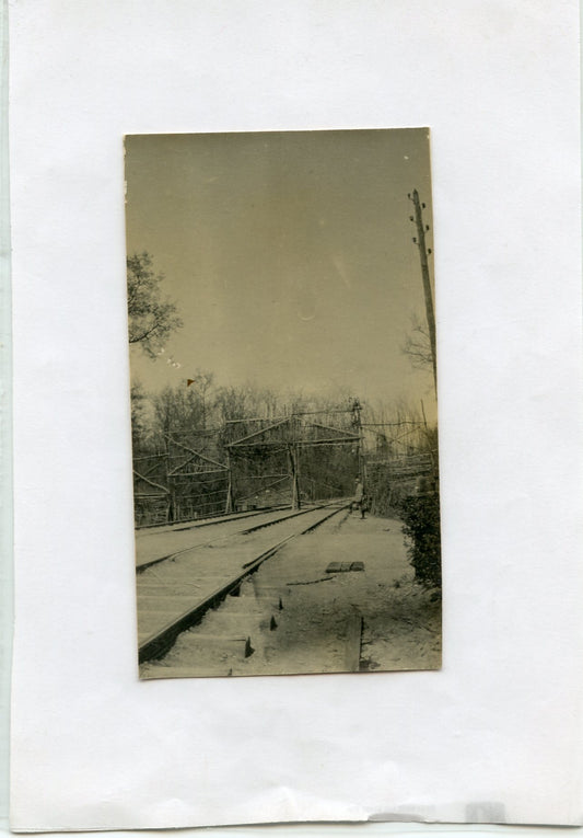 photo claies de camouflage des voies de chemin de fer Decauville Ville sur Tourbe 44°RAC Champagne 1916 10,5x6,5 cm