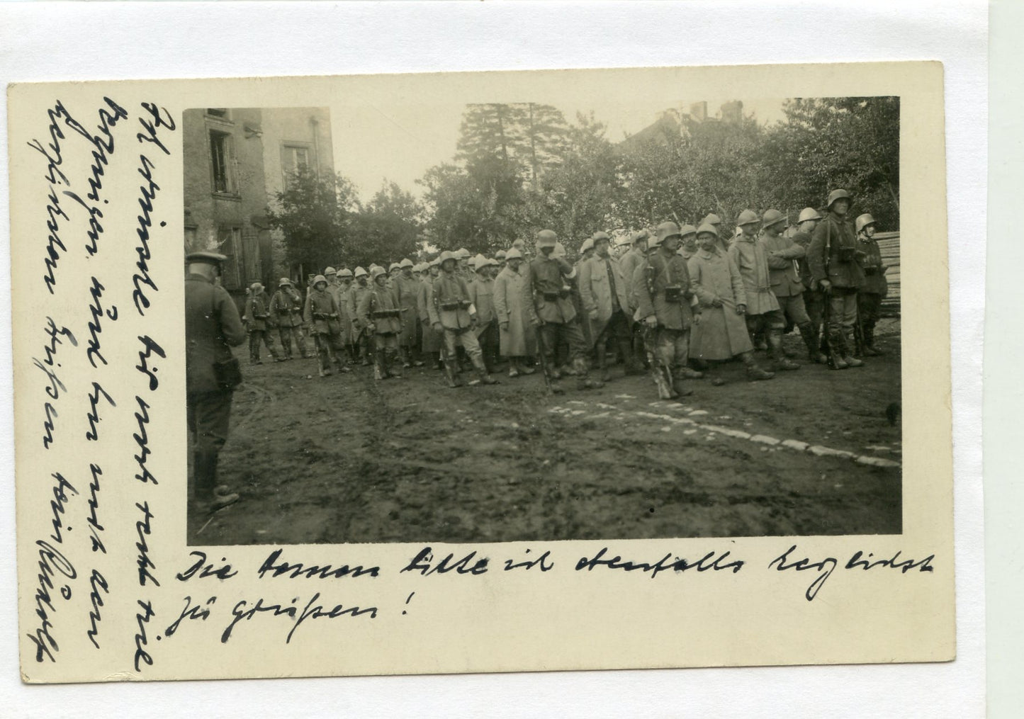 carte photo de prisonniers français avec soldats allemands 1914-18