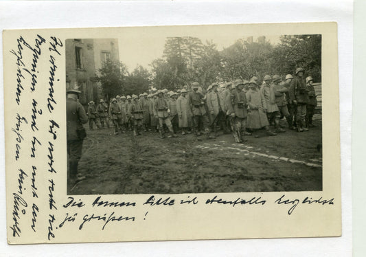 carte photo de prisonniers français avec soldats allemands 1914-18