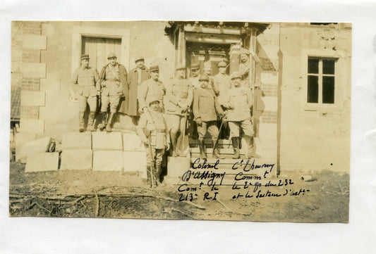 photo officiers dont chef de corps du 213°RI  et 232°RAC, Carspach Alsace mars 1917, 13,5 x8 cm