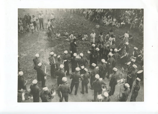 grande photo musique de la 13ème DBLE Légion Etrangère juillet 1945 légende au dos 23,5 x 17,5 cm  1