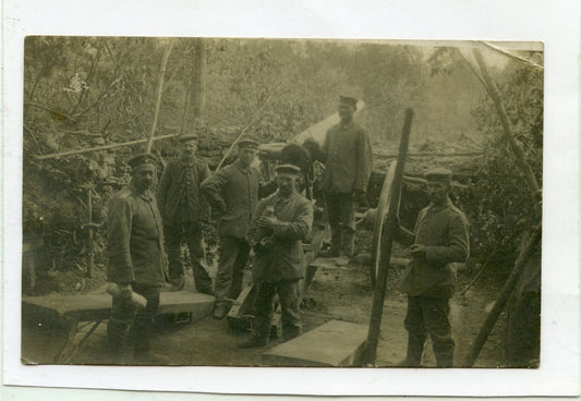 carte photo pièce d'artillerie allemande en position de tir 1914-1918