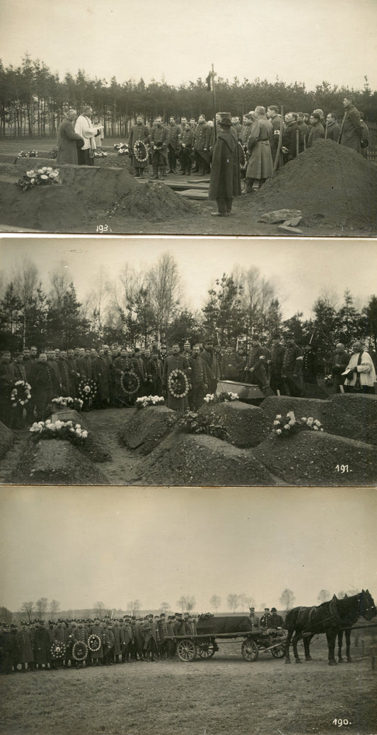 3 cartes photos de l'enterrement d'un poilu dans un camp de prisonniers en Allemagne Konigsbruck 1914-18