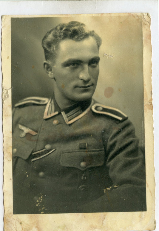 carte photo d'un sous-officier allemand 1939-45, médailles, croix de fer