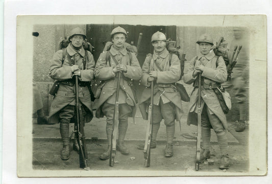 carte photo poilus équipés capotes poiret pas de numéro