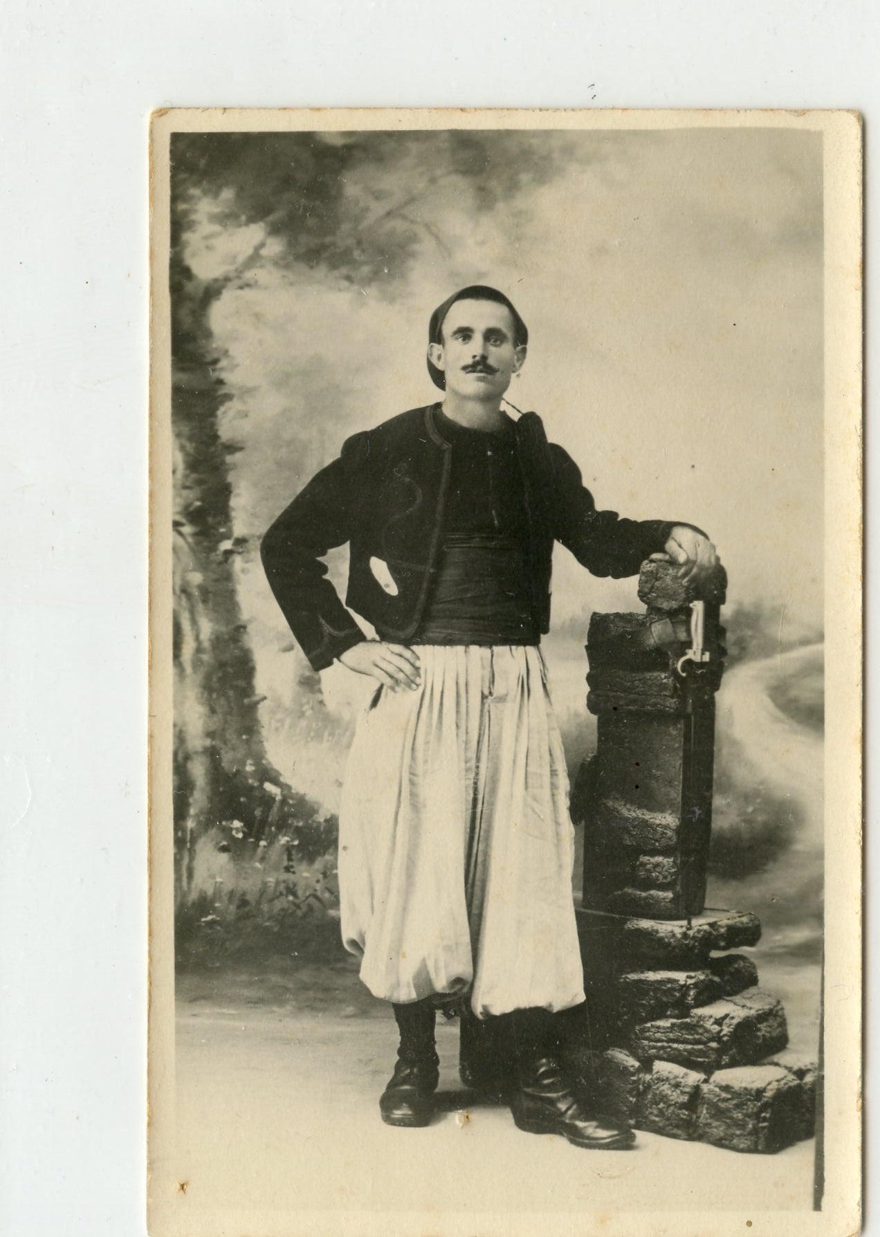 carte photo d'un zouave  1914-1918 ou avant