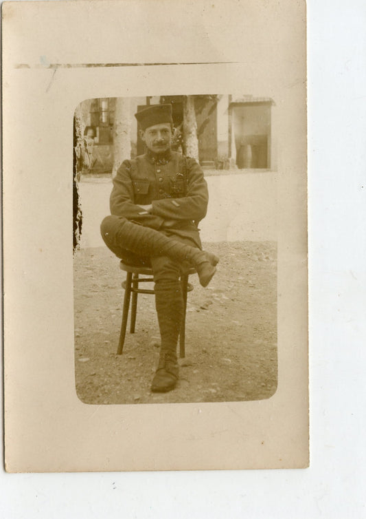 carte photo d'un zouave ou tirailleur 3°régiment, Croix de guerre, fourragère, blessé 1914-1918