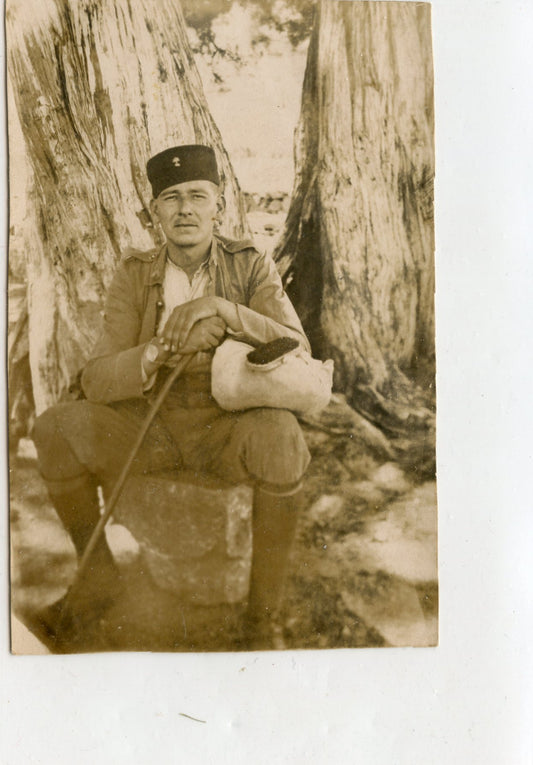 carte photo d'un soldat de l'armée d'Afrique, grenade sur la chéchia 1914-18