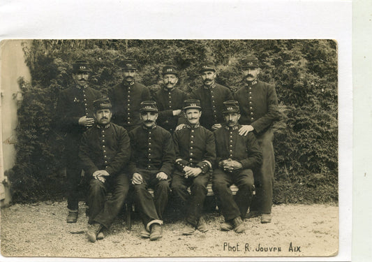 carte photo d'un groupe de poilus du 134°RIT jour de leur mobilisation 4 aout 1914