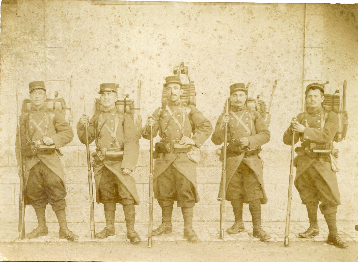 photo de soldats du 30° régiment d'infanterie vers 1900 17x12 cm