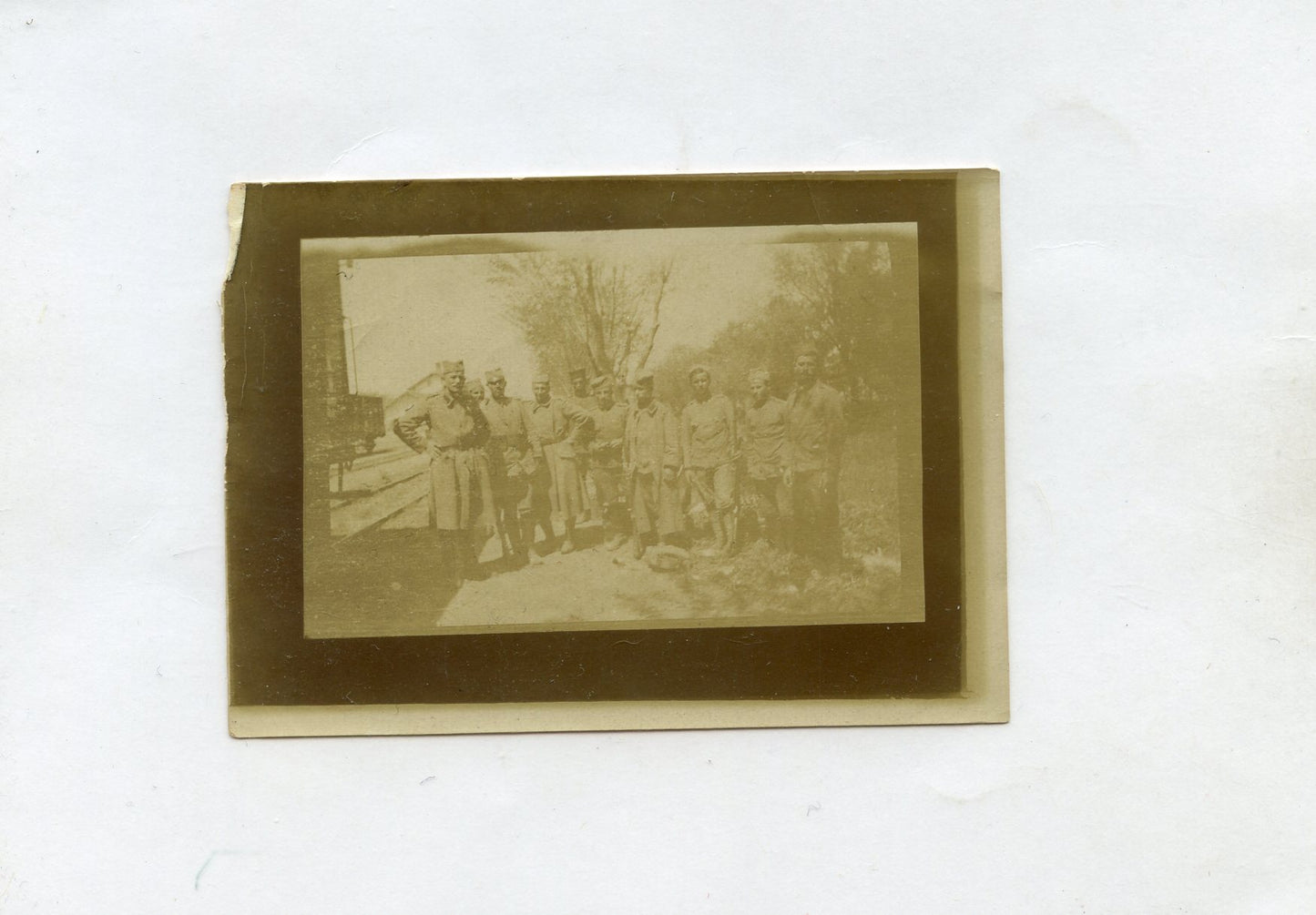 photo d'un groupe de soldats serbes 1914-18 9x6 cm