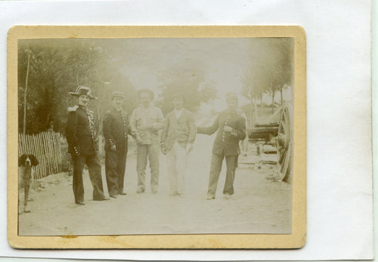 photo de gendarmes avec prévenu XIX° siècle 12x9 cm