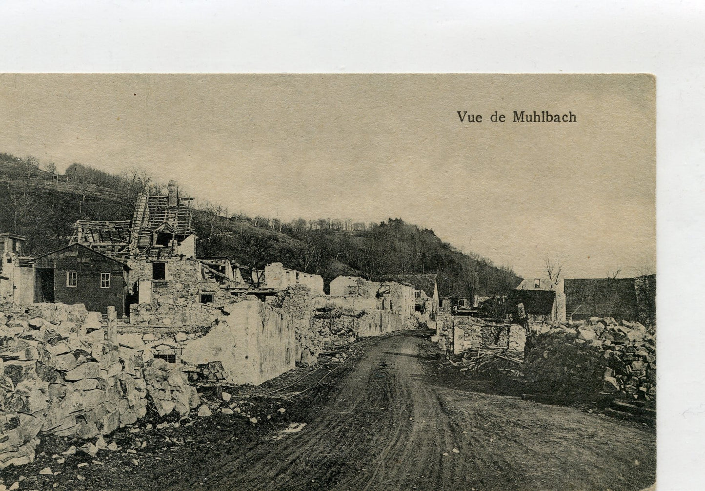 1914-1918 : CPA vue de Muhlbach détruite, Alsace