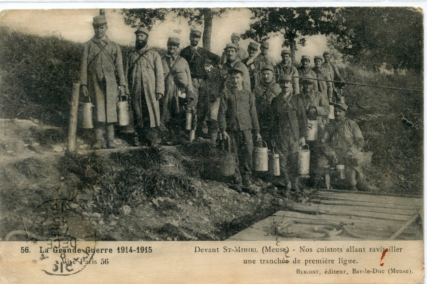 1914-1918 : CPA Saint Mihiel cuistots au ravitaillement