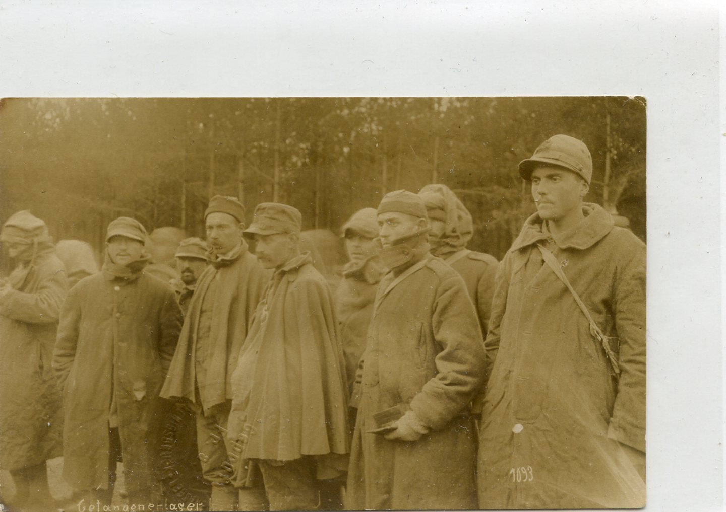 1914-1918 : carte photo prisonniers français, Konigsbruck, prisonniers italiens