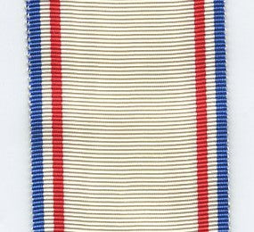 Ruban médaille de la reconnaissance de la nation, tissage après guerre 37 mm, 13 cm de long